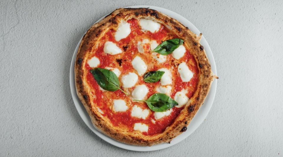 Искусство домашней пиццы: советы для настоящих гурманов