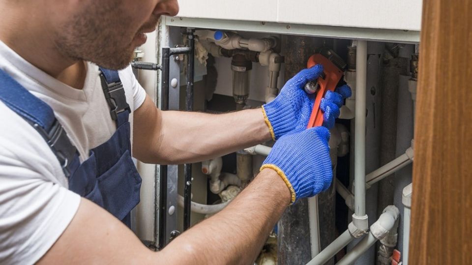 Осознанный доступ к счетчикам: как не нарушить личное пространство и проверить законность визита