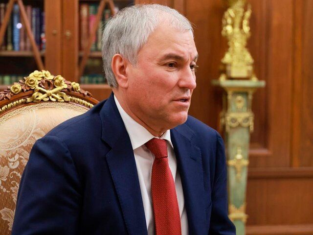 Новые законы с января: рост МРОТ, льготы семьям и новые правила для мигрантов