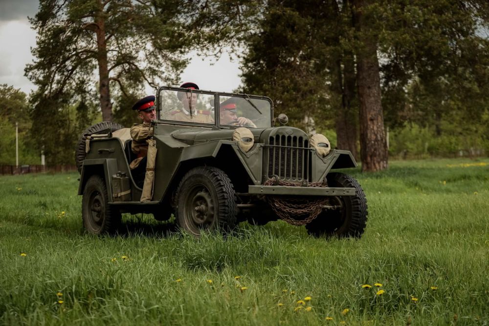         1943 