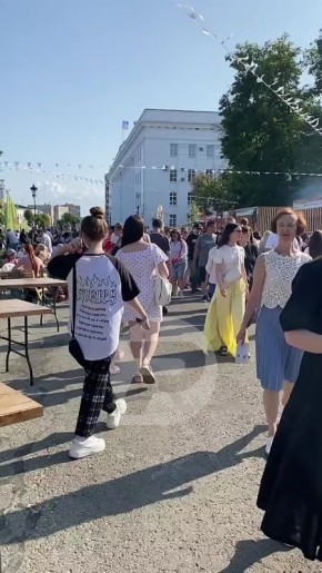 Фестиваль еды и музыки «Бульвар» в разгаре!