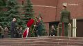 В День памяти и скорби Владимир Путин возложил венок к Могиле Неизвестного Солдата