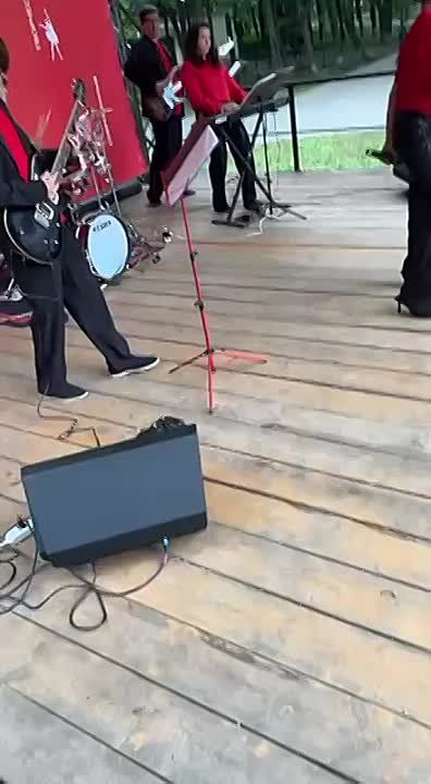               !