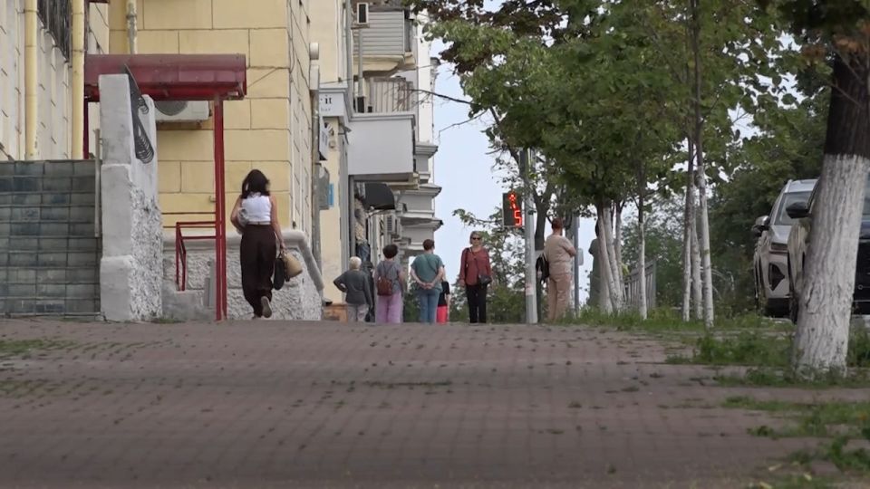        10        5    ,  
