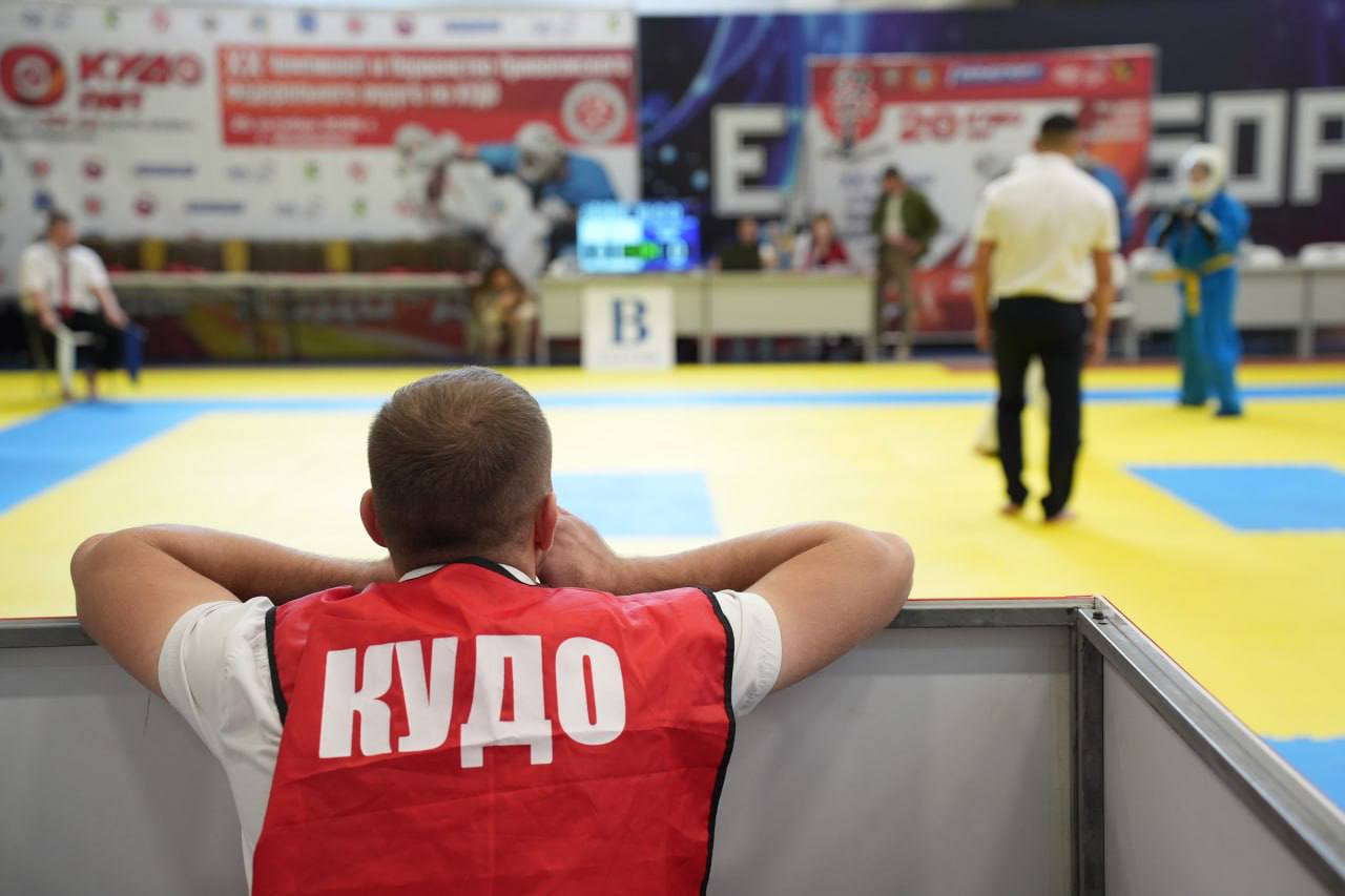 Яркие моменты с масштабного Чемпионата по кудо, который объединил спортсменов со всего Поволжья Яркие моменты с масштабного Чемпионата по кудо, который объединил спортсменов со всего Поволжья
