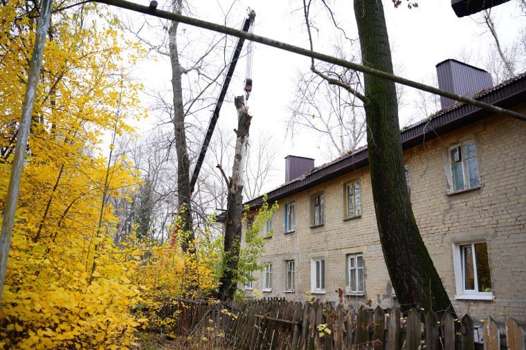 Администрация города устранила угрозу для жильцов дома №57 по улице Ростовской Администрация города устранила угрозу для жильцов дома №57 по улице Ростовской