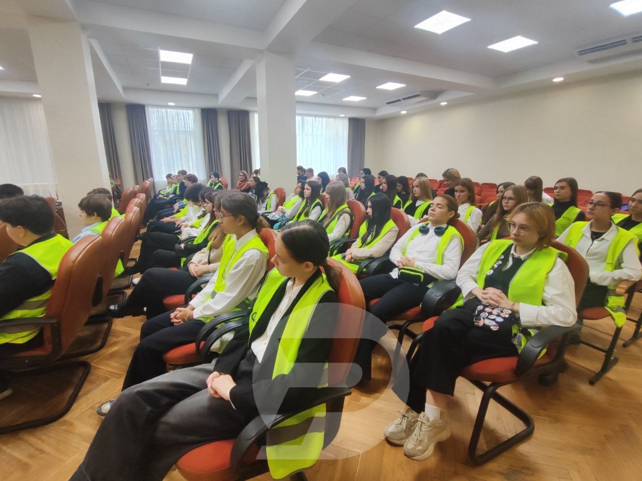 Более двух тысяч ульяновских школьников и студентов поучаствовали в осеннем сезоне всероссийской акции «Неделя без турникетов» Более двух тысяч ульяновских школьников и студентов поучаствовали в осеннем сезоне всероссийской акции «Неделя без турникетов»