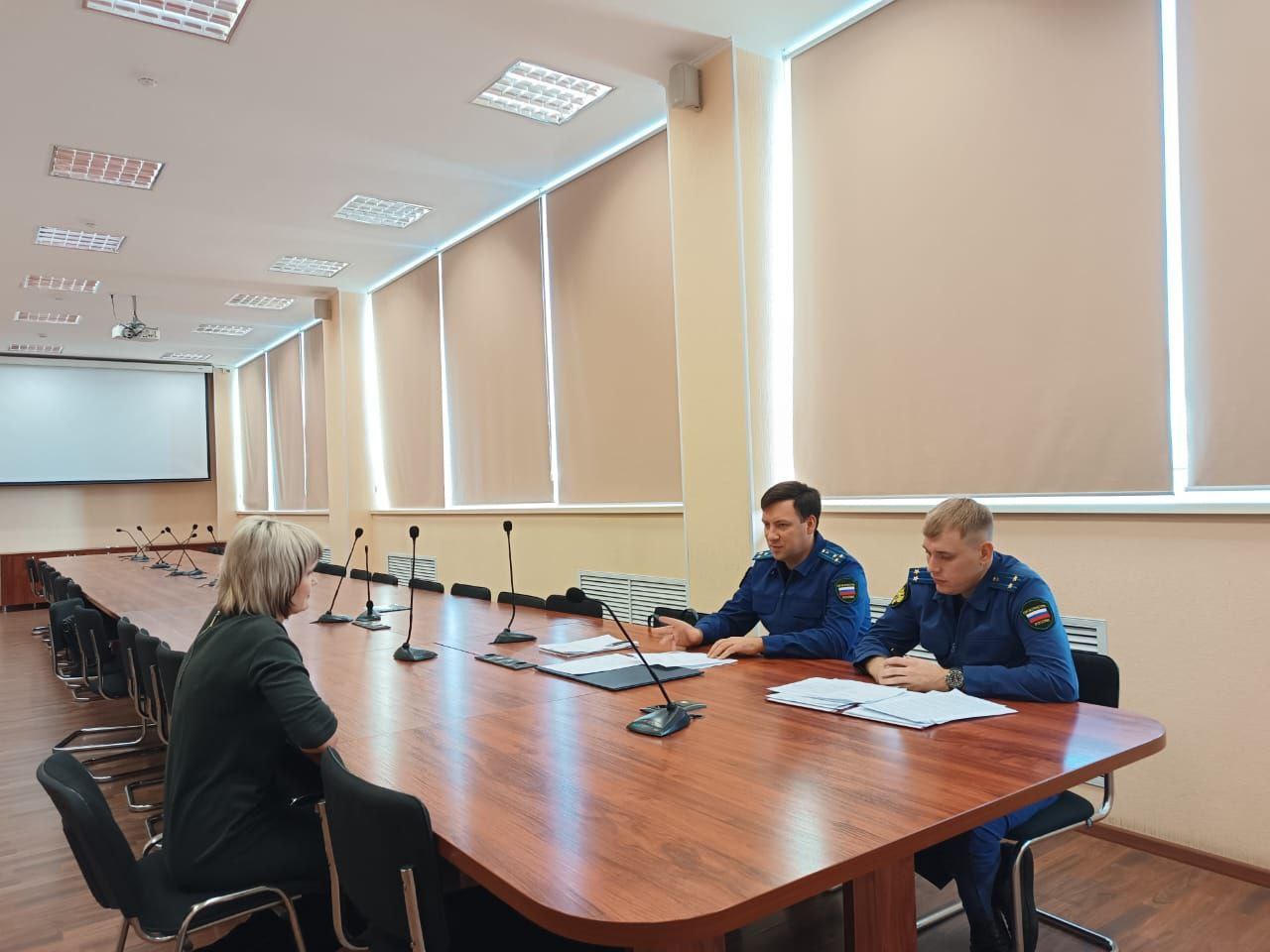 Сегодня, 30 октября 2025 года, первый заместитель прокурора Ульяновской области Гриньке М.А. посетил ОАО «Димитровградский автоагрегатный завод» Сегодня, 30 октября 2025 года, первый заместитель прокурора Ульяновской области Гриньке М.А. посетил ОАО «Димитровградский автоагрегатный завод»