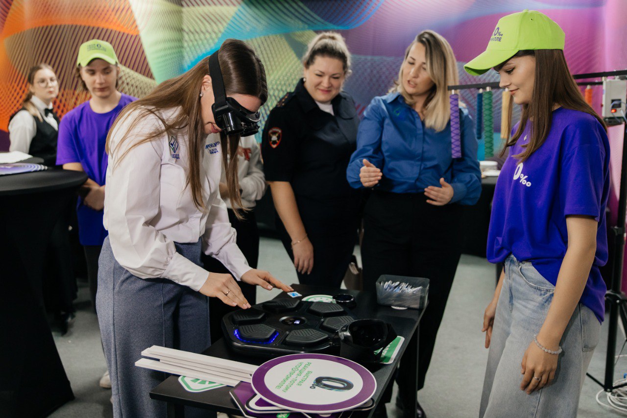 Эксперты заинтересованных министерств и ведомств обсудили механизмы работы данной кампании и актуальность проблемы обеспечения безопасности дорожного движения Эксперты заинтересованных министерств и ведомств обсудили механизмы работы данной кампании и актуальность проблемы обеспечения безопасности дорожного движения