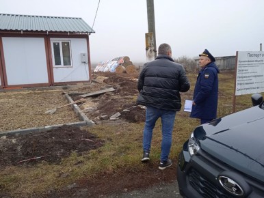 В рамках реализации мероприятий по надзорному сопровождению национальных проектов прокуратура Сурского района проводит проверку собоюдения законодательства при исполнении контракта на строительство фельдшерско-акушерского...