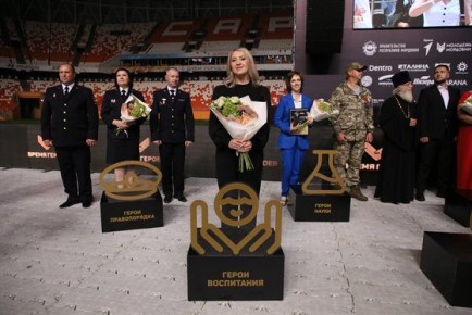 Более 1100 человек со всей России отправили заявки на IV Народную премию «Голос героев»