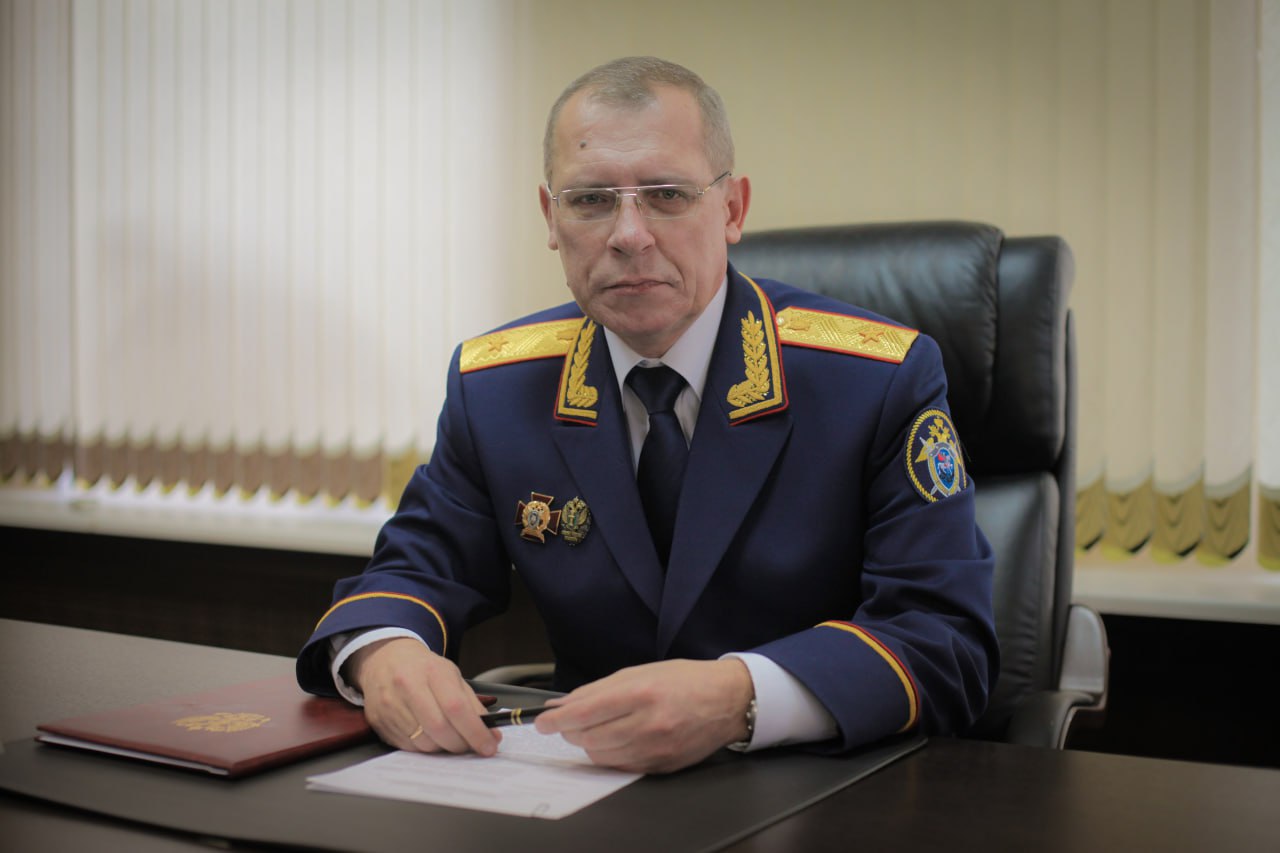 Поздравление с юбилеем первого руководителя СУ СК России по Ульяновской области Евдокимова А.М