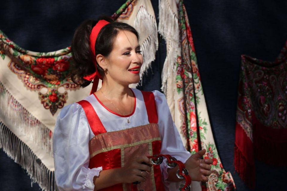 Александр Болдакин: Дорогие ульяновцы, поздравляю вас с Днём народного единства! Александр Болдакин: Дорогие ульяновцы, поздравляю вас с Днём народного единства!