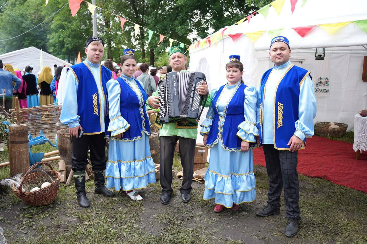Александр Болдакин: Дорогие ульяновцы, поздравляю вас с Днём народного единства! Александр Болдакин: Дорогие ульяновцы, поздравляю вас с Днём народного единства!