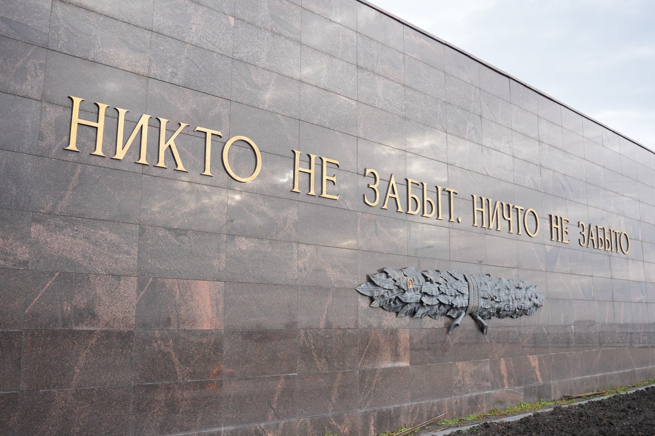 В Ульяновске прошла торжественная передача копии Знамени Победы Республике Татарстан В Ульяновске прошла торжественная передача копии Знамени Победы Республике Татарстан