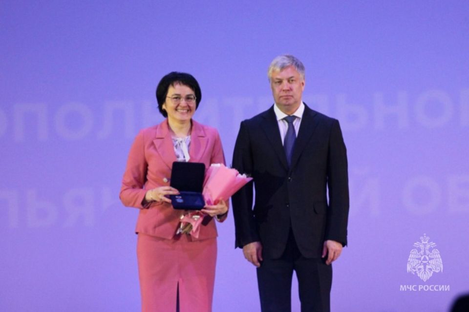 Торжество в честь 90-летия дополнительного образования Ульяновской области Торжество в честь 90-летия дополнительного образования Ульяновской области