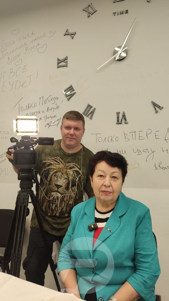 Всегда, везде, быстро и без потерь! Под девизом пожарной команды на протяжении 60 лет работает 12-я школа искусств Всегда, везде, быстро и без потерь! Под девизом пожарной команды на протяжении 60 лет работает 12-я школа искусств