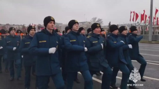 Парад Памяти в Самаре: кадеты Ульяновска отдали дань уважения подвигу предков