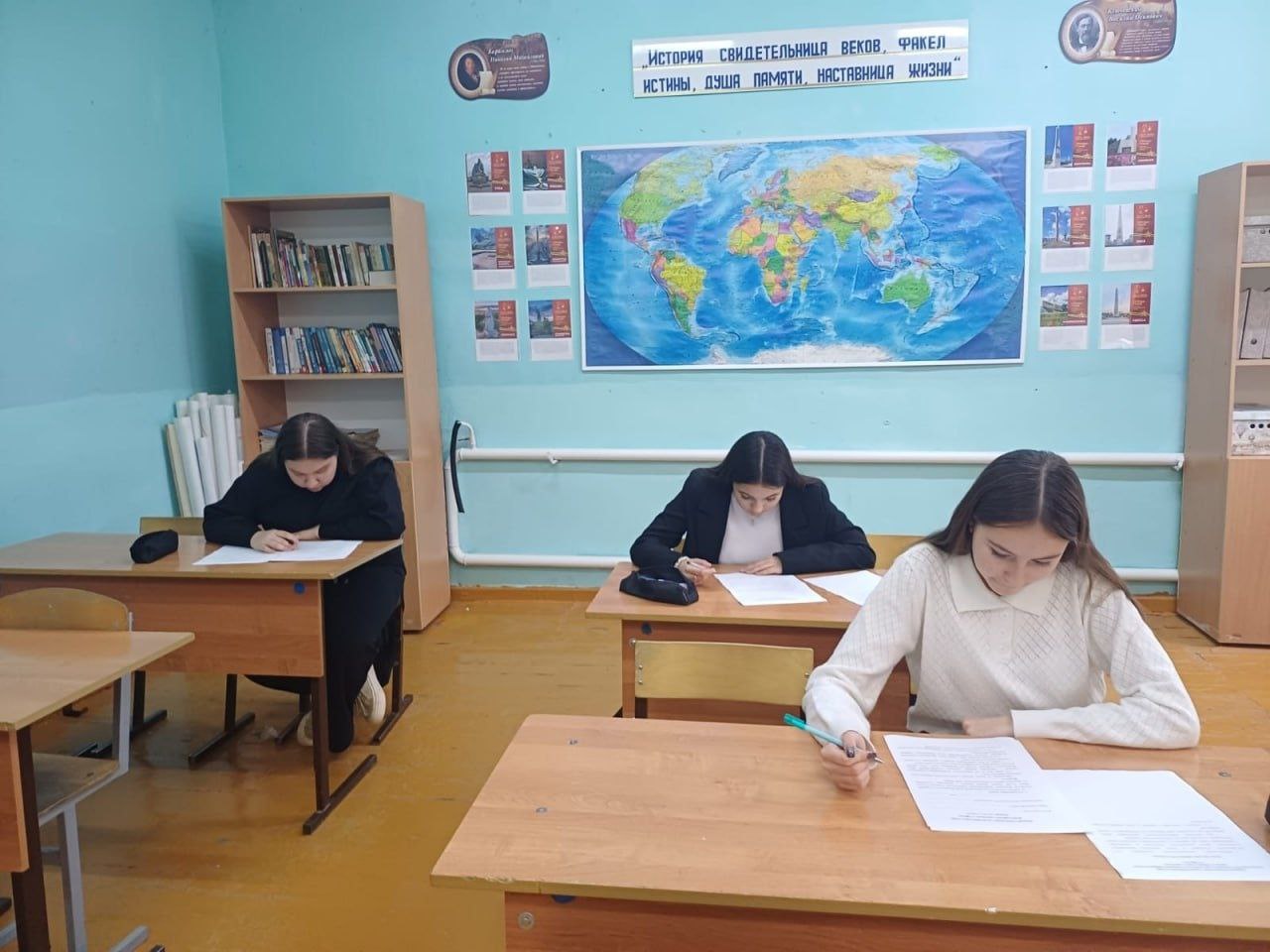 В Ульяновской области проведен первый (отборочный) тур регионального этапа Всероссийской олимпиады «Софиум» 2025/2026 В Ульяновской области проведен первый (отборочный) тур регионального этапа Всероссийской олимпиады «Софиум» 2025/2026