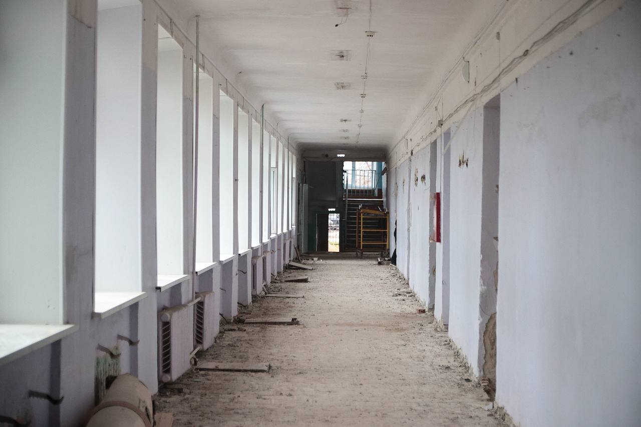 Алексей Русских: Капитальный ремонт стартовал в школе №49 города Ульяновска Алексей Русских: Капитальный ремонт стартовал в школе №49 города Ульяновска