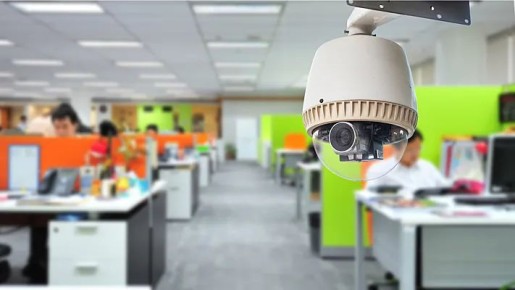 Невидимые глаза: как скрытое наблюдение на работе угрожает правам сотрудников и репутации работодателей