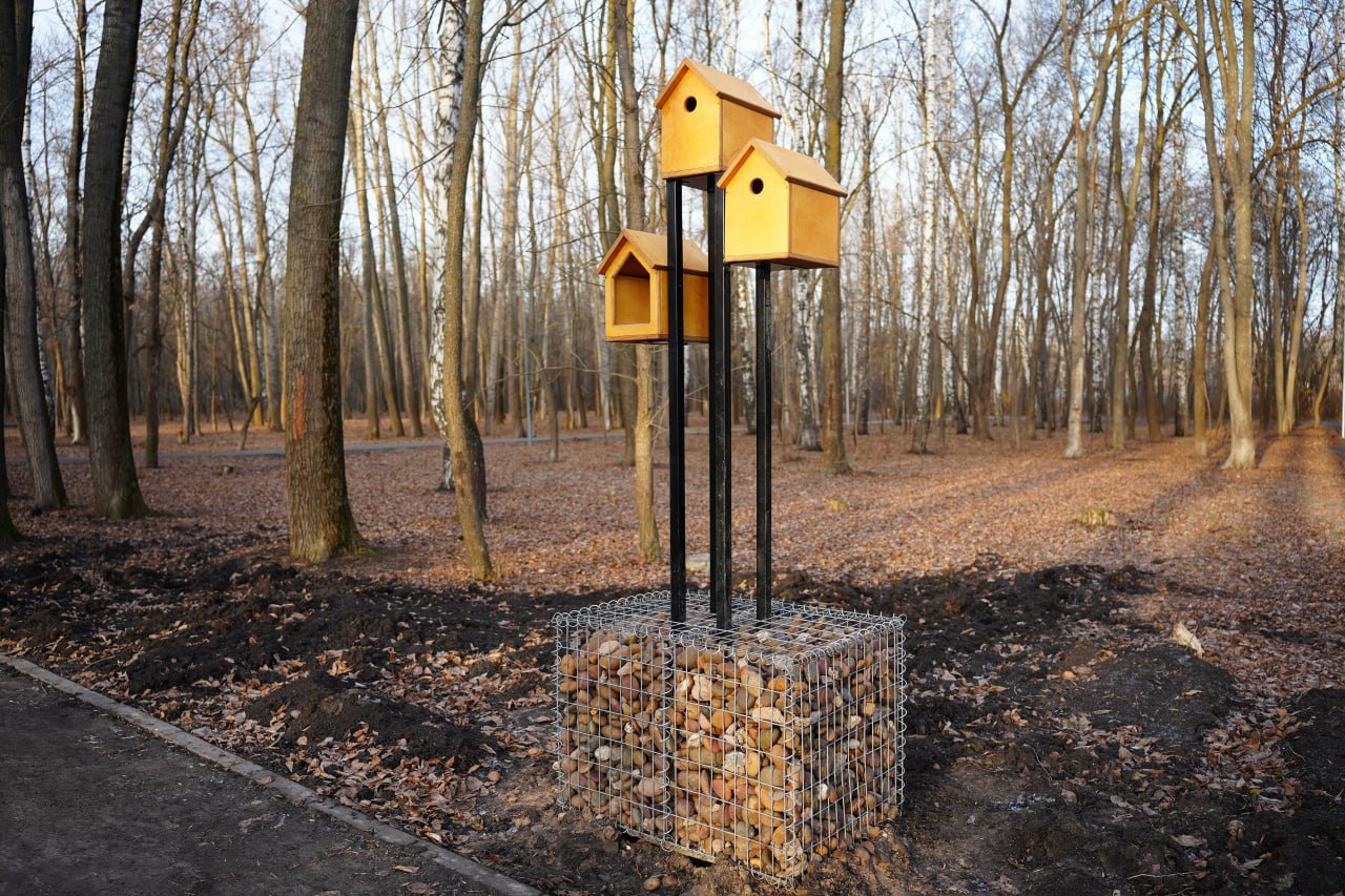 В ульяновском парке Юности завершают устройство входной группы В ульяновском парке Юности завершают устройство входной группы