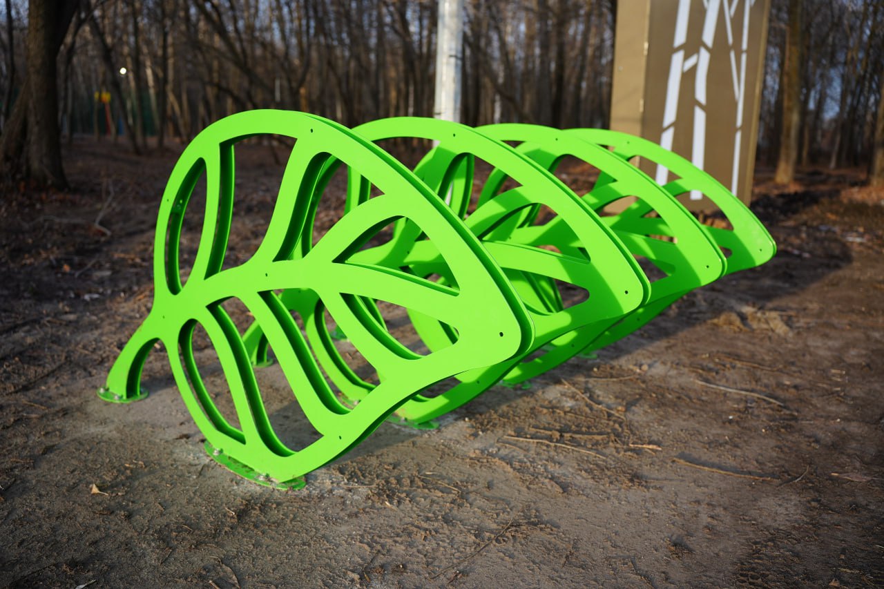 В ульяновском парке Юности завершают устройство входной группы В ульяновском парке Юности завершают устройство входной группы