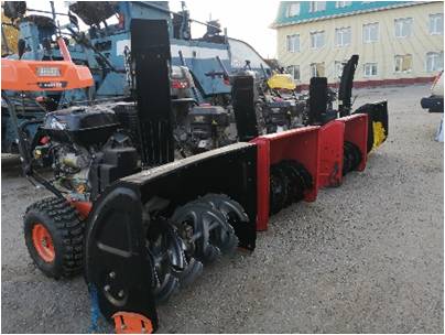 Власти Ульяновска проверяют у управляющих компаний спецтехнику, штат дворников и противогололёдные материалы Власти Ульяновска проверяют у управляющих компаний спецтехнику, штат дворников и противогололёдные материалы