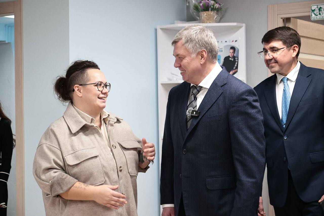 Алексей Русских: Всех этих замечательных женщин-предпринимателей объединяет любовь к своему делу и желание развивать родную Ульяновскую область! Алексей Русских: Всех этих замечательных женщин-предпринимателей объединяет любовь к своему делу и желание развивать родную Ульяновскую область!