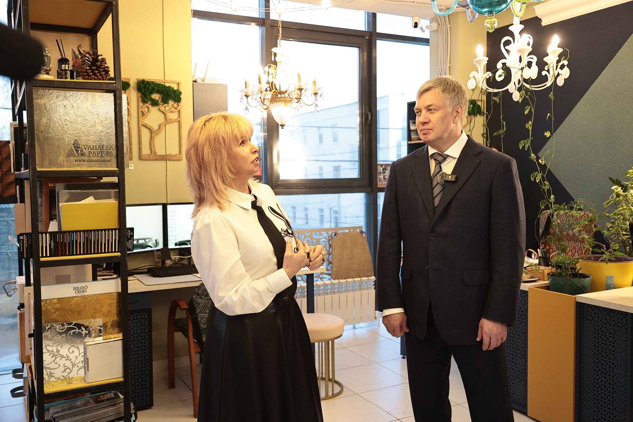 Алексей Русских: Всех этих замечательных женщин-предпринимателей объединяет любовь к своему делу и желание развивать родную Ульяновскую область! Алексей Русских: Всех этих замечательных женщин-предпринимателей объединяет любовь к своему делу и желание развивать родную Ульяновскую область!