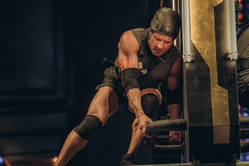 «Я знал, что он сильный и выносливый, но чтоб настолько...»: Ульяновский «Титан» Дмитрий Яшанькин вытолкал во время дуэли на телешоу врача скорой помощи