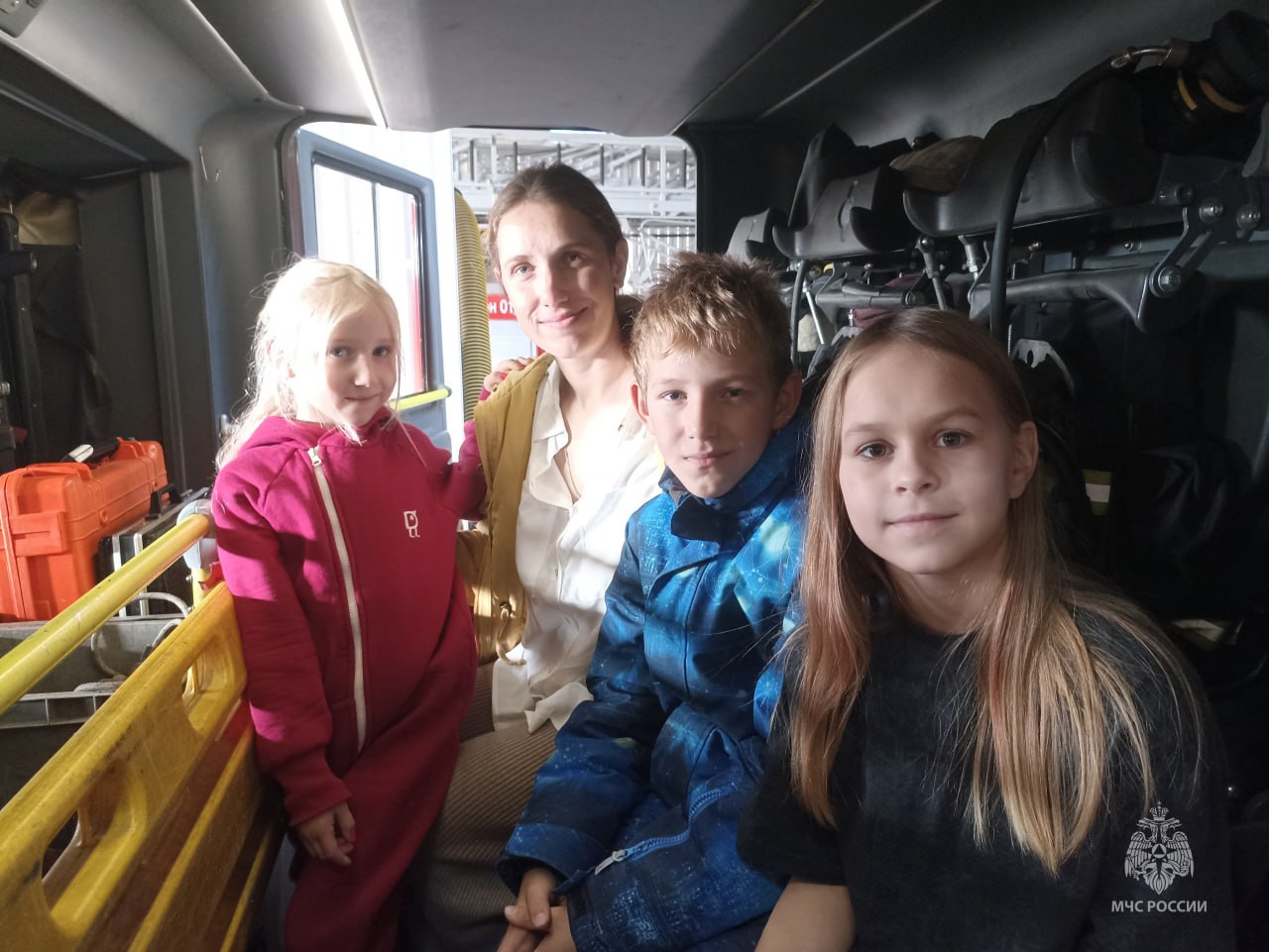 Стать пожарным на один день: экскурсия для школьников в пожарно-спасательную часть Стать пожарным на один день: экскурсия для школьников в пожарно-спасательную часть