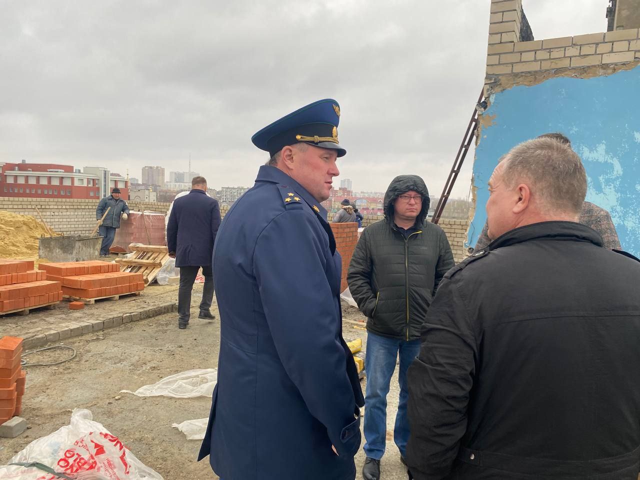 Прокуратура Ленинского района г. Ульяновска проводит проверку исполнения законодательства о контрактной системе в сфере закупок товаров, работ, услуг для обеспечения государственных и муниципальных нужд