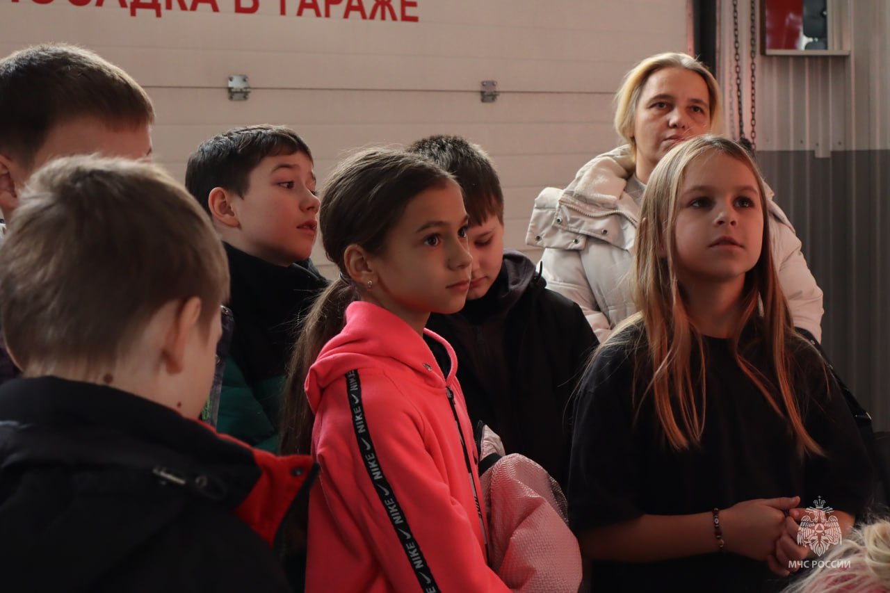 Стать пожарным на один день: экскурсия для школьников в пожарно-спасательную часть Стать пожарным на один день: экскурсия для школьников в пожарно-спасательную часть