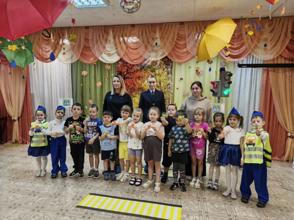 Единый день безопасности дорожного движения прошел на транспортных площадках в дошкольных образовательных организациях региона