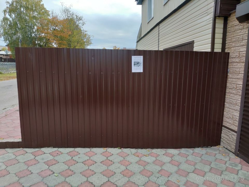 С улиц Ульяновска убирают незаконно размещённые объекты