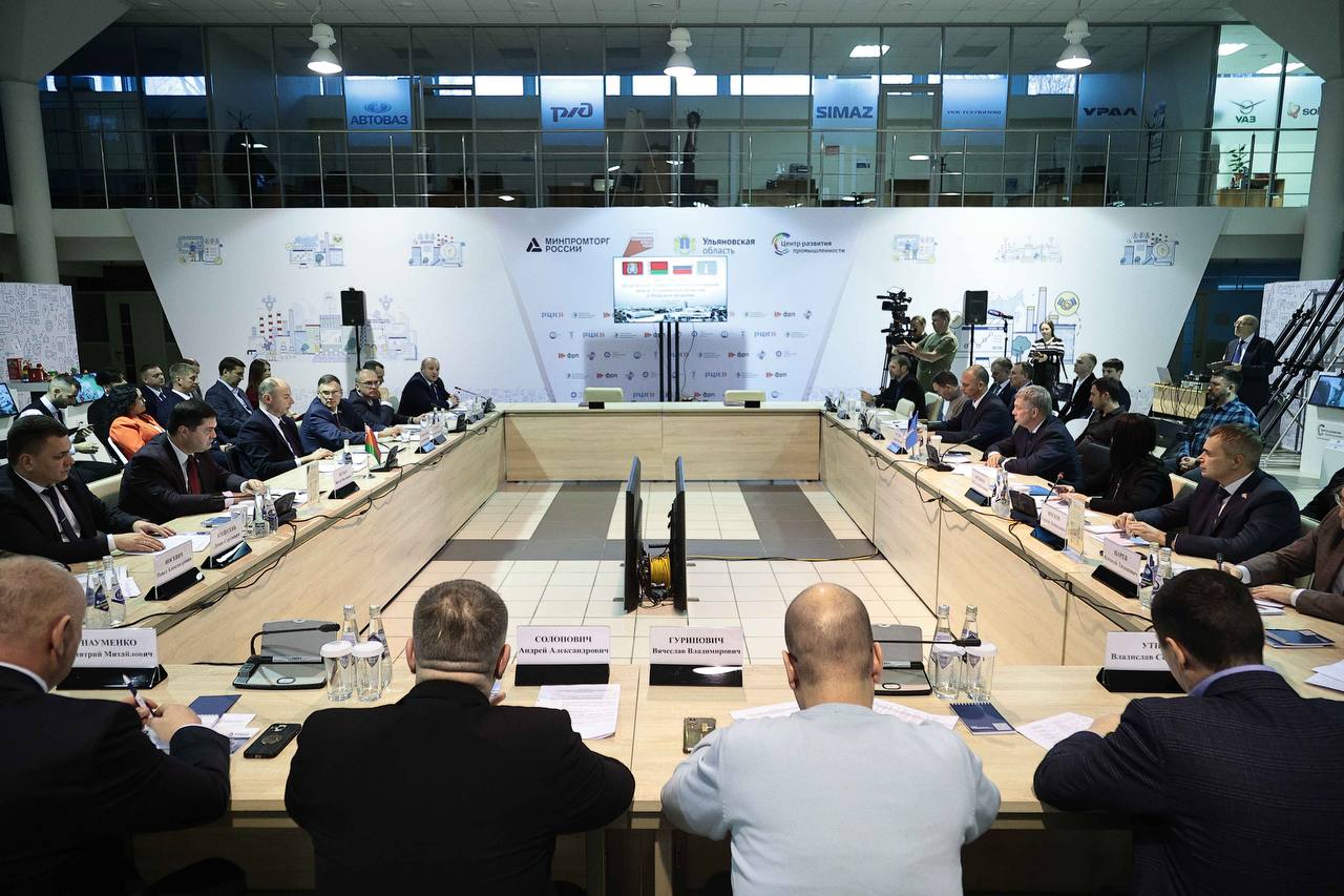 Алексей Русских: Наращиваем сотрудничество с братской Беларусью! Алексей Русских: Наращиваем сотрудничество с братской Беларусью!