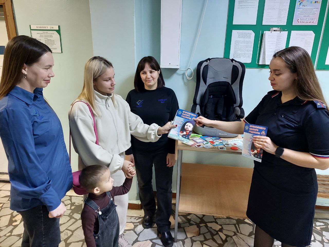 Консультационные пункты по безопасности дорожного движения развернулись в детских больницах и поликлиниках Ульяновской области