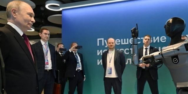 Володя на высоте, или Кто встречал ульяновцев у трапа