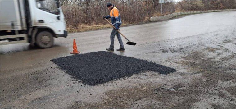 В выходные ульяновские дорожники ремонтировали пять улиц