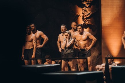 «Немножко поплыл»: Дмитрий Яшанькин выбыл из «Титанов», но в шоу продолжают борьбу его жена и сын