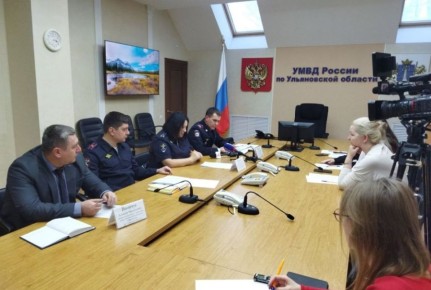 В УМВД России по Ульяновской области прошла пресс – конференция, посвященная противодействию коррупционным преступлениям на территории Ульяновской области