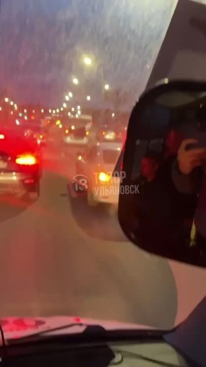 Утреннее ДТП на доваторском мосту стало причиной большой пробки