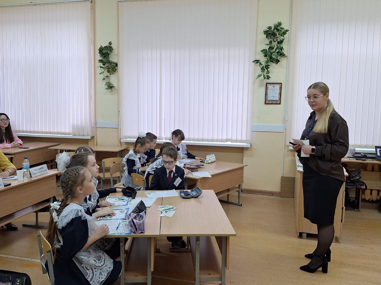 В Ульяновской области проходит второй областной конкурс педагогов начальных классов «Первый учитель-2025»!