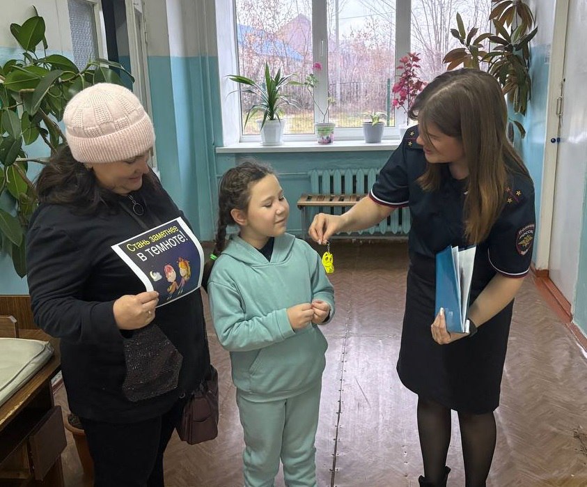 Консультационные пункты по безопасности дорожного движения развернулись в детских больницах и поликлиниках Ульяновской области Консультационные пункты по безопасности дорожного движения развернулись в детских больницах и поликлиниках Ульяновской области