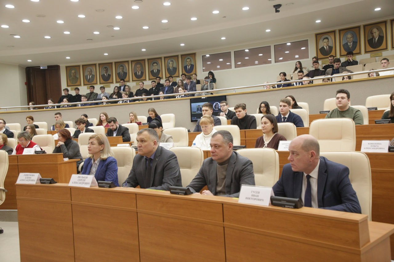 Молодежный парламент и Молодежная избирательная комиссия Ульяновской области подписали соглашение о сотрудничестве Молодежный парламент и Молодежная избирательная комиссия Ульяновской области подписали соглашение о сотрудничестве