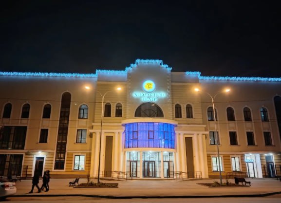 Ульяновские предприниматели присоединились к новогоднему украшению Железнодорожного района Ульяновские предприниматели присоединились к новогоднему украшению Железнодорожного района