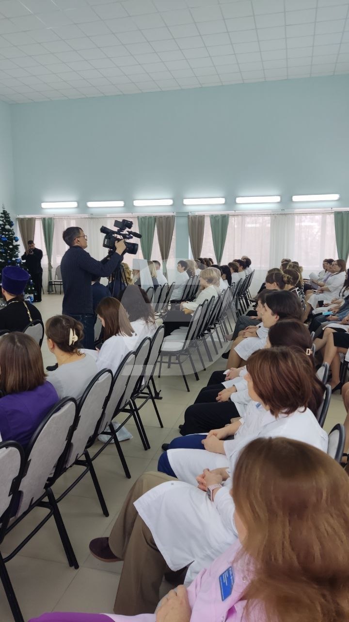 Телеканал Репортер 73 совместно с Медицинской Палатой Ульяновской области представляет новый выпуск программы «Будь здоров» — «Каспий на Волге» Телеканал Репортер 73 совместно с Медицинской Палатой Ульяновской области представляет новый выпуск программы «Будь здоров» — «Каспий на Волге»