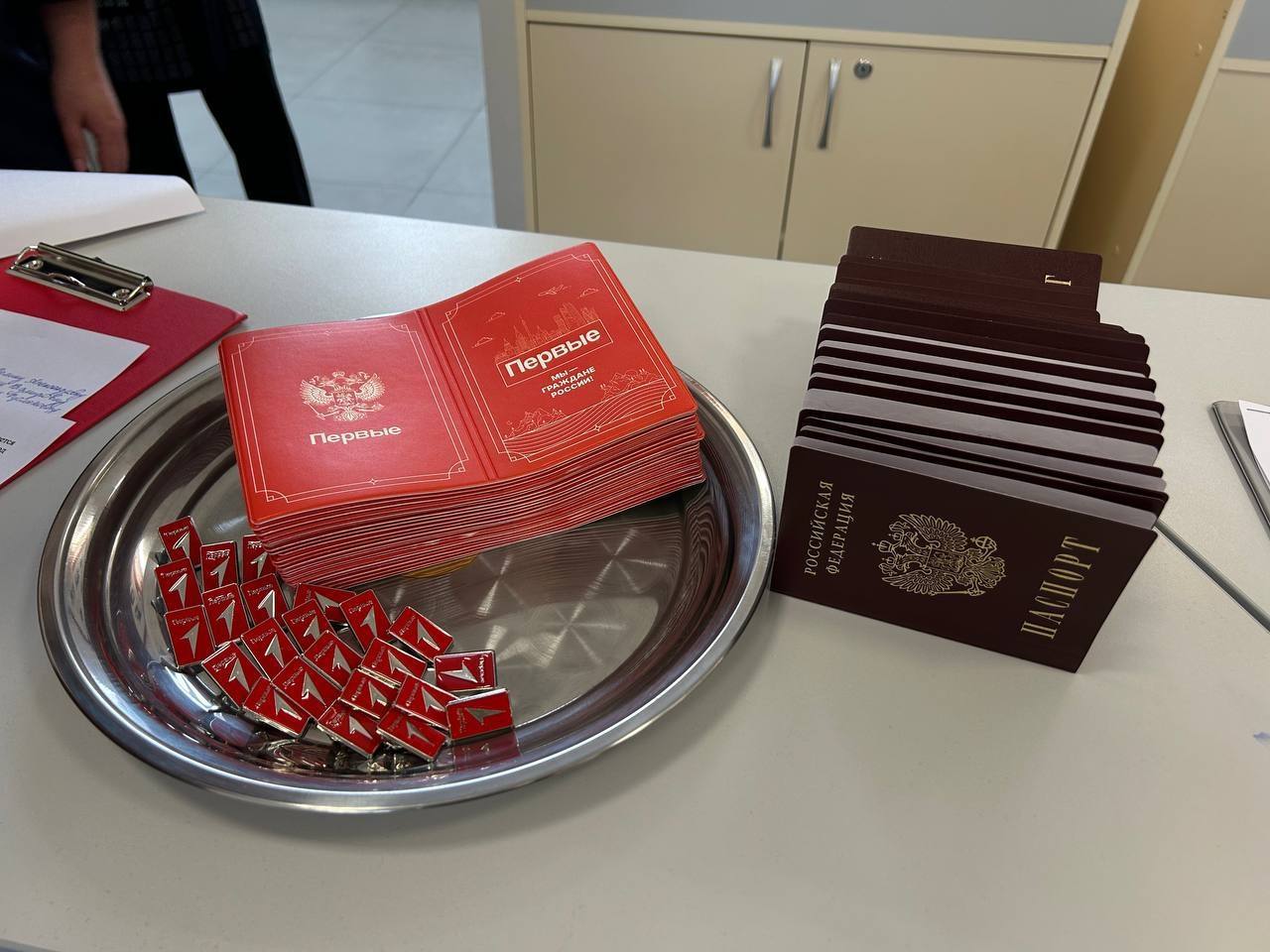 Для воспитанников школы-интернат №26 прошла интеллектуально-творческая встреча, посвященная Дню Конституции Для воспитанников школы-интернат №26 прошла интеллектуально-творческая встреча, посвященная Дню Конституции