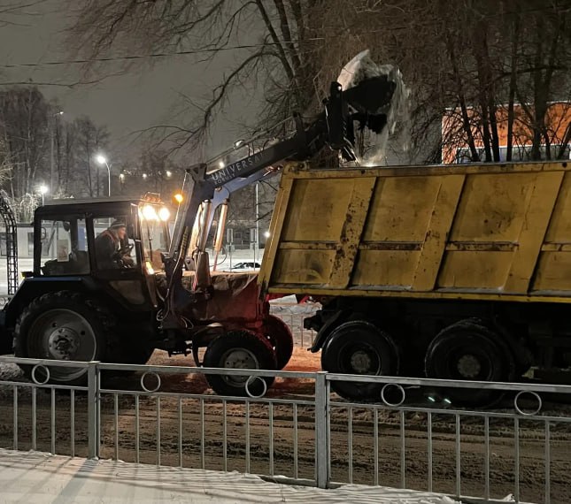 Ульяновские дорожники ликвидируют колейность и скользкость Ульяновские дорожники ликвидируют колейность и скользкость